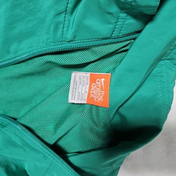 Nike Women's Athletic Dept. Jacket Zip Pockets, Green  Medium lightweight Sporty - Picture 9 of 15